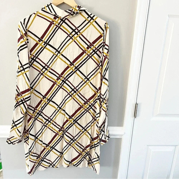 NWT Forever 21 Contemporary Cream Black Stripes Geometric Dress Size Large - Picture 3 of 9